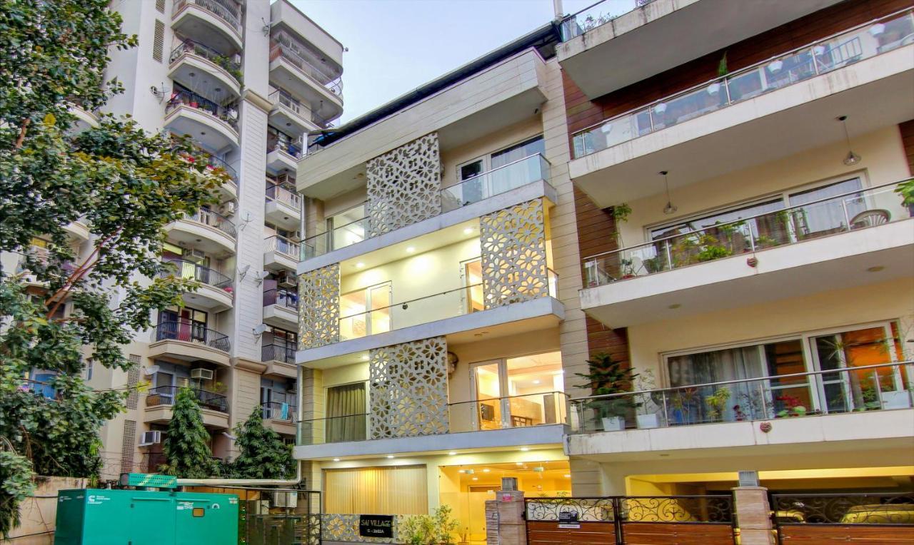 Treebo Sai Village Gold Souk - Sec 43 Gurgaon Buitenkant foto